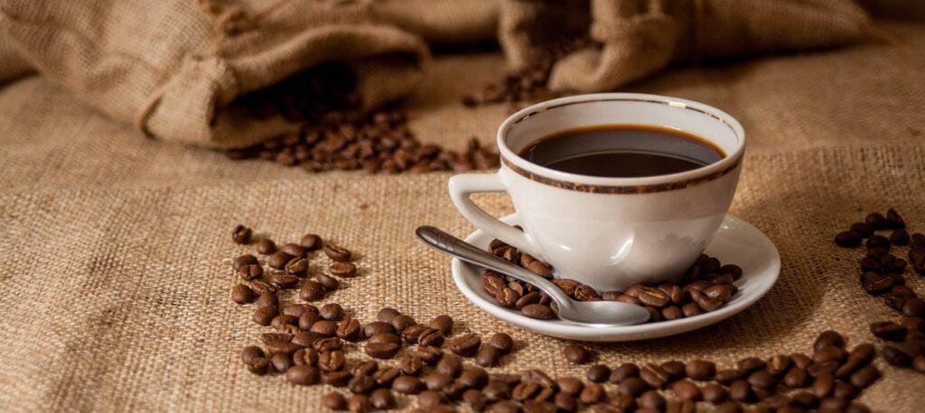 coffee, coffee grains, cup of coffee-2374466.jpg